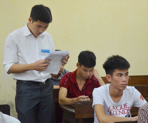 Sáng nay, thí sinh làm bài thi môn cuối - 6