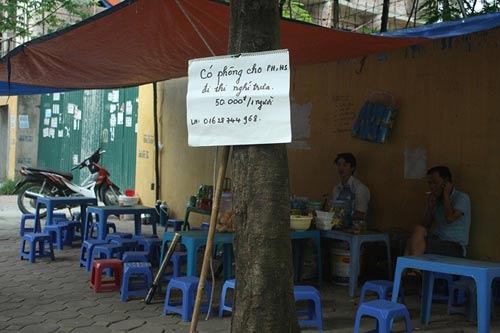 Những dịch vụ 'hái ra tiền' mùa thi đại học - 3