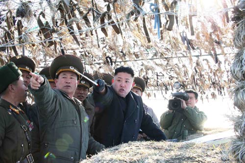 Triều Tiên lấy biểu tượng quốc gia TQ làm bia tập bắn - 1