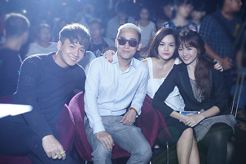 Tuổi mới, Sơn Tùng mong mua được nhà cho bố mẹ - 10