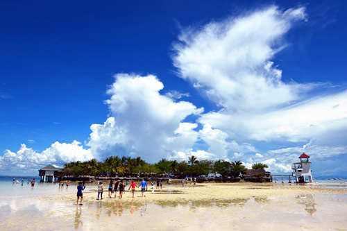Hòn đảo xanh thần tiên ở biển Cebu - 1