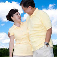 Bạn trẻ - Cuộc sống - Oái oăm bố chồng phải lòng mẹ đẻ