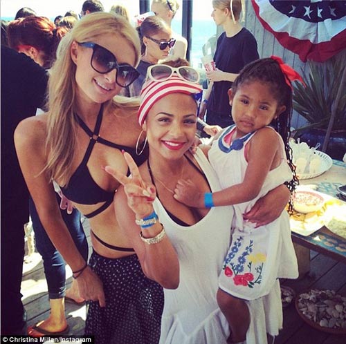 Loạt mỹ nhân khoe bạo chào quốc khánh Mỹ - 5