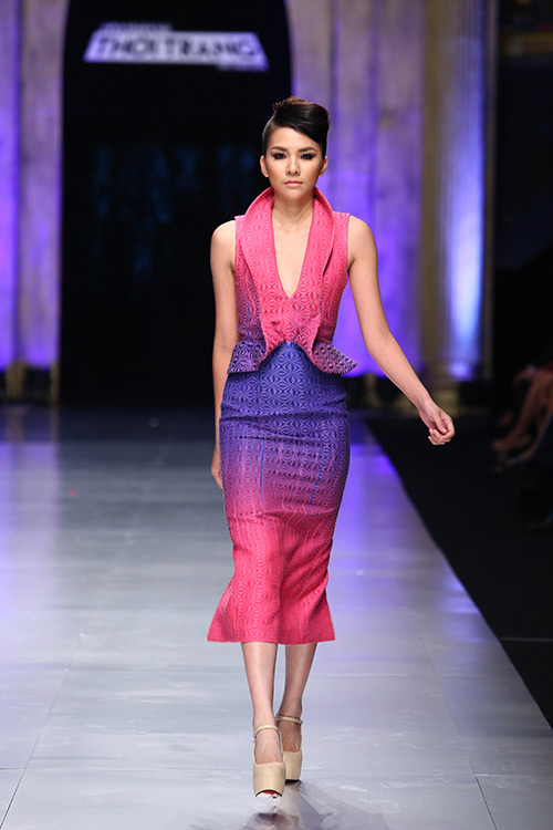 Chàng phụ hồ chiến thắng tại Project Runway - 9