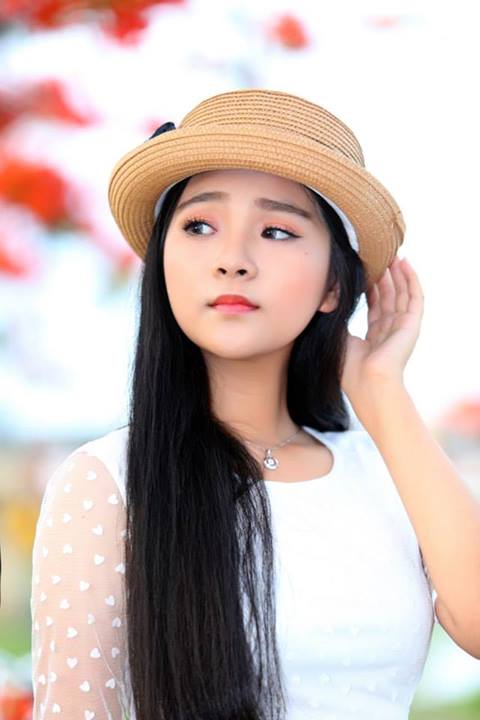 Một ngày theo chân "tiểu Angela Phương Trinh" - 11