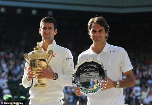 Sau khi “lên đỉnh”, Djokovic “ngả mũ” trước Federer - 1