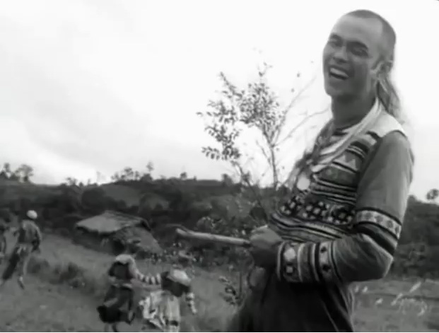 Video: "Vợ chồng A Phủ" được Tô Hoài chắp cánh - 3