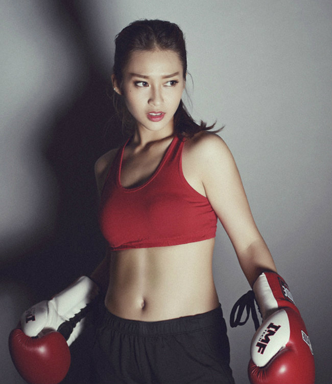 "Người đẹp quyền anh" sexy nhất showbiz Việt - 11
