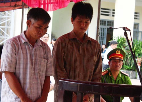 Hai đối tượng "hôi" bia ở Đồng Nai lãnh án tù - 1