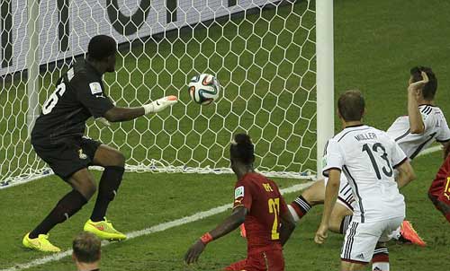 Hành trình đưa Klose thành "vua dội bom" - 5