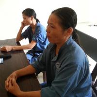 Pháp luật - Lời bào chữa của mẹ con xát ớt vào "vùng kín" tình địch