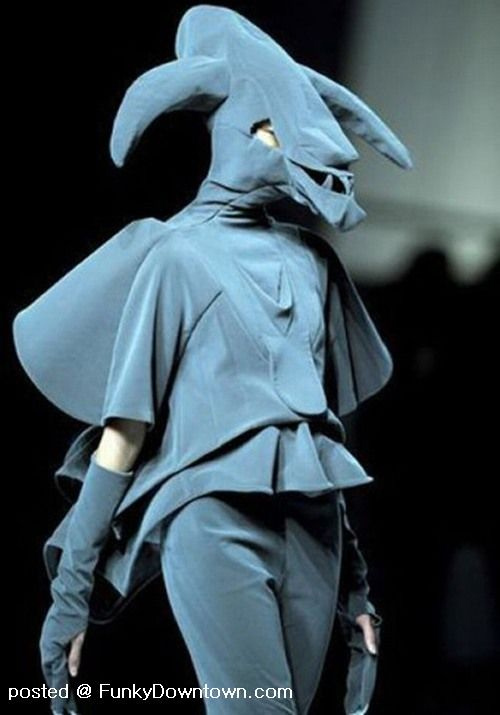 1001 kiểu trang phục không ai dám mặc - 4