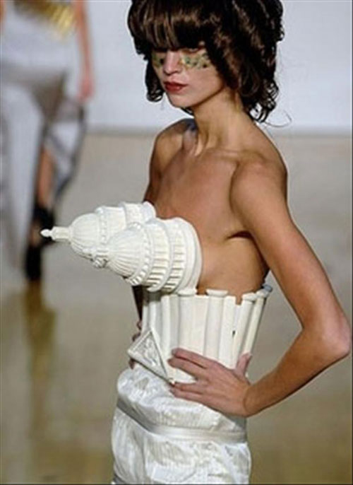 1001 kiểu trang phục không ai dám mặc - 5