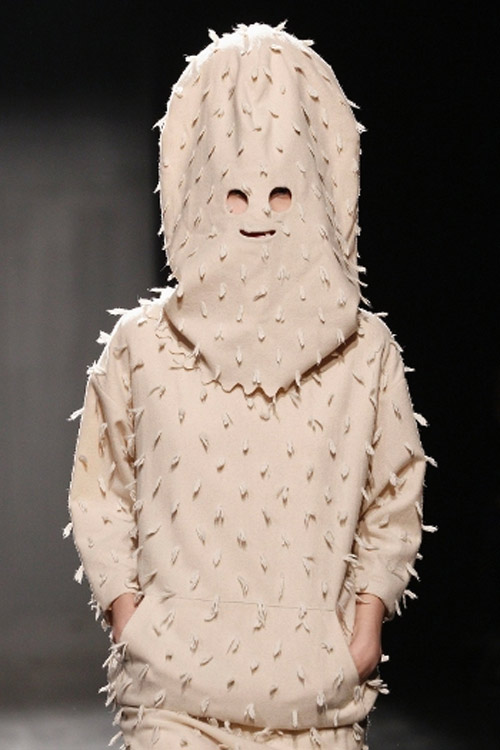 1001 kiểu trang phục không ai dám mặc - 19