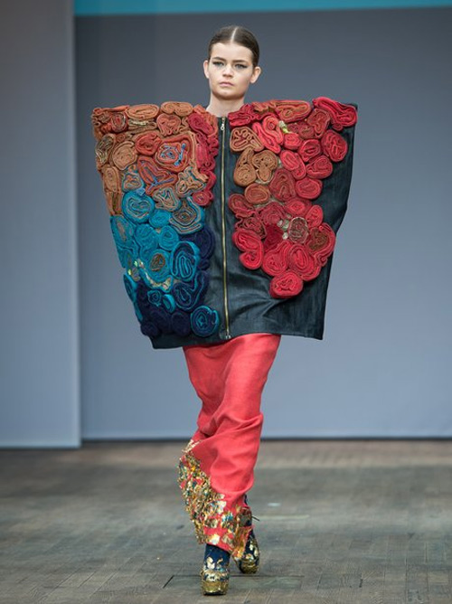 1001 kiểu trang phục không ai dám mặc - 16