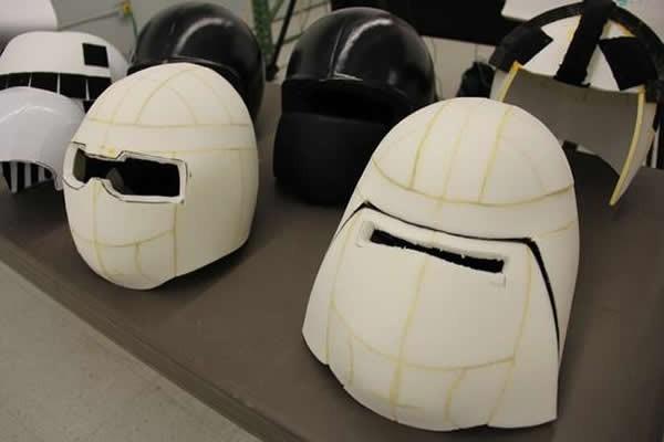 Quân đội Mỹ "bó tay" trước giáp sắt Iron Man - 2