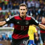 Bóng đá - Klose phá kỉ lục của Ro béo