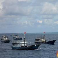 Báo Mỹ vạch mặt TQ dùng tàu cá dân sự tấn công Biển Đông