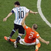 Bóng đá - Góc 3D: Nghẹt thở màn đấu súng Hà Lan - Argentina
