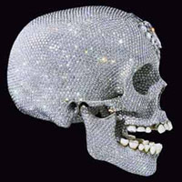 Phi thường - kỳ quặc - Rao bán đầu lâu đính 8.600 viên kim cương