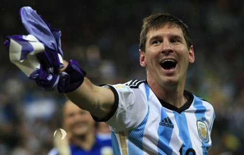SỐC: Messi tiếm quyền huấn luyện viên ở Argentina - 1