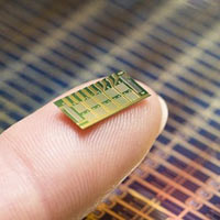 Sức khỏe đời sống - Ngừa thai bằng... chip máy tính