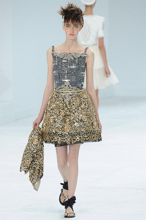 Chanel gây ấn tượng mạnh với cô dâu có bầu - 20