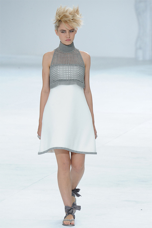 Chanel gây ấn tượng mạnh với cô dâu có bầu - 17