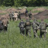 30 binh sĩ Ukraine tử nạn do trúng rocket của phiến quân
