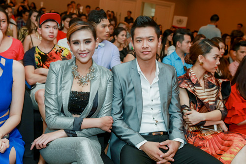 Hoàng Yến dẫn "gà" tới Elite Model Look - 3