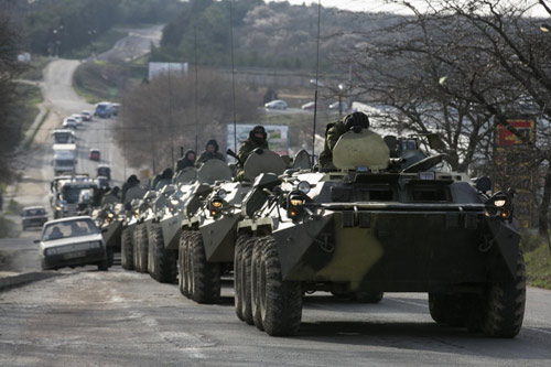 Ukraine: Hơn 70 xe tăng tấn công, Luhansk nguy ngập - 1
