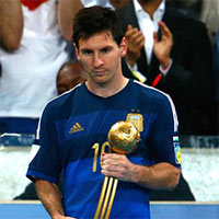 Bóng đá - Messi chỉ trích hàng công phung phí cơ hội