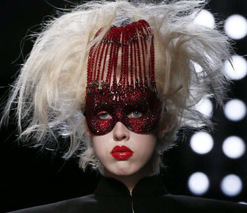 Tóc ấn tượng của thời trang cao cấp Paris - 6