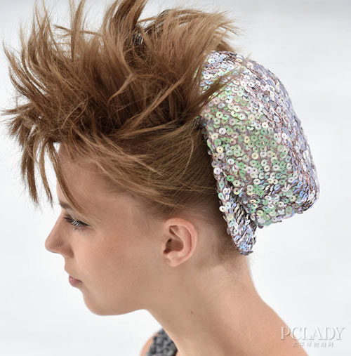 Tóc ấn tượng của thời trang cao cấp Paris - 10