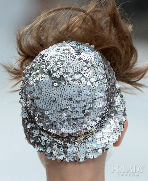 Tóc ấn tượng của thời trang cao cấp Paris - 7