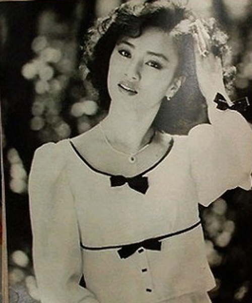 Tiết lộ ảnh quá khứ của "mỹ nhân đẹp nhất châu Á" - 2