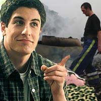 Phim - Sao Mỹ “hứng đá” vì đùa cợt vụ máy bay rơi ở Ukraine