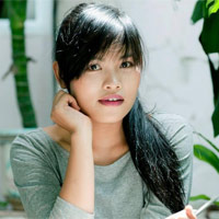 Bạn trẻ - Cuộc sống - Vần thơ rất "đàn bà" của nữ phóng viên 8X