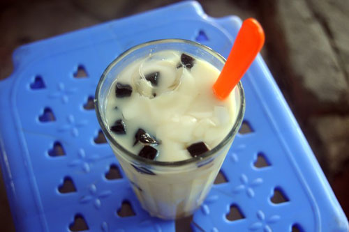 Bán sữa chiên, tào phớ thu 20 triệu mỗi ngày - 2