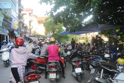 Bán sữa chiên, tào phớ thu 20 triệu mỗi ngày - 9