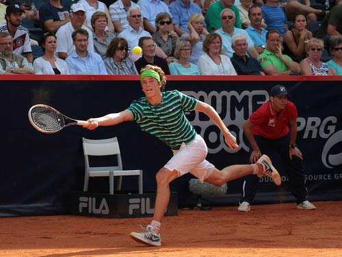 Zverev tiếp tục gây sốc ở ATP Hamburg 2014 - 1