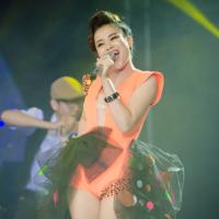 Ca nhạc - MTV - NS Huy Tuấn khen thí sinh Sao mai điểm hẹn "lẳng lơ"