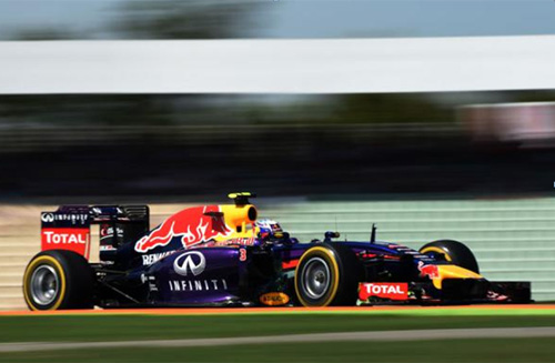 Chạy thử German GP: Mercedes tiếp tục vượt trội - 2