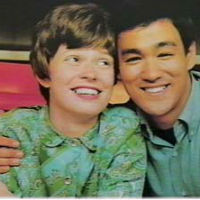 Phim - "Bật mí" chuyện tình của Lý Tiểu Long với cô gái Tây