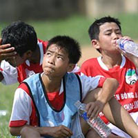 Bóng đá - Gieo mầm từ đâu?