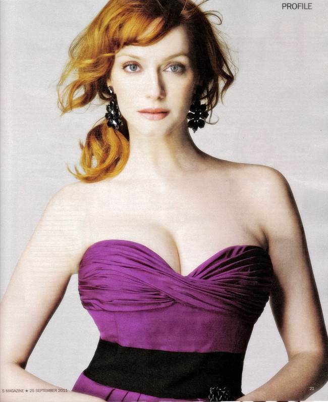 Christina Hendricks thường bị nghi ngờ từng đi&nbsp;nâng ngực vì kích cỡ to bất thường
