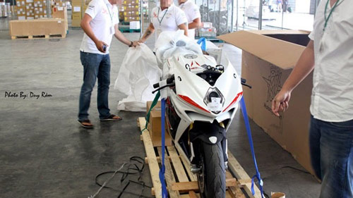Siêu mô tô MV Agusta F4 RR 2014 mới về Sài Gòn - 1
