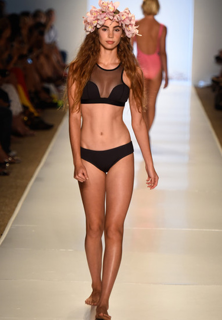 Những thiết kế áo tắm đẹp nhất 2015 - 15