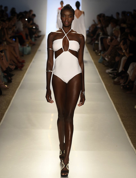 Những thiết kế áo tắm đẹp nhất 2015 - 2