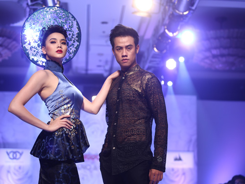 Trang Nhung quyến rũ trở lại sàn catwalk - 10